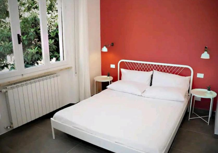 Bedroom 2, Debirooms, La Spezia