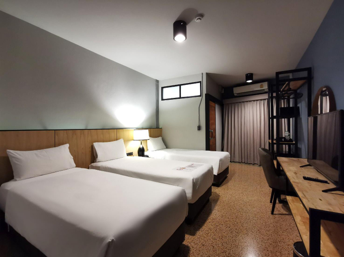 Bedroom 24