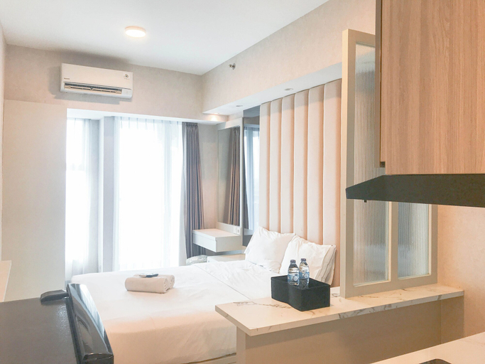 Bedroom 1, Modern and Comfortable Studio at Benson Supermall Mansion Apartment, Surabaya