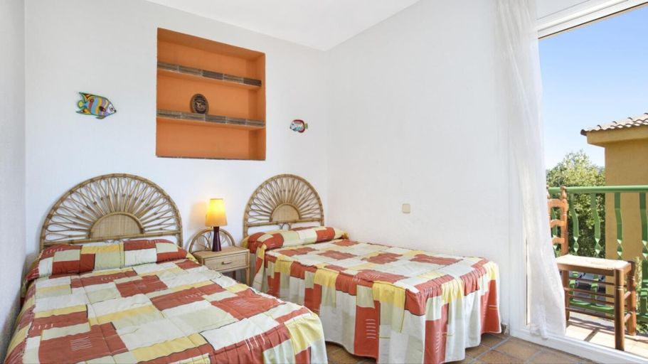Room 3, Del Pi in Blanes With 4 Bedrooms and 3 Bathrooms, Girona