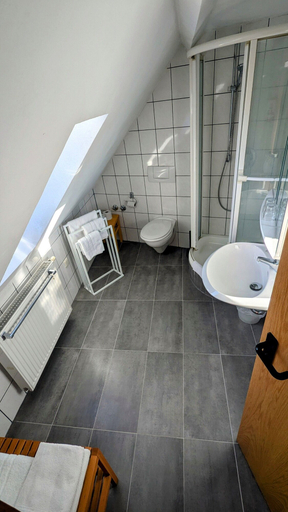 Bathroom 5, Gasthof Hotel Rose, Würzburg