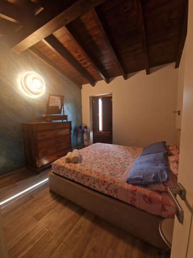 Bedroom 2, Casa vacanze felice, Messina
