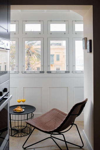 Room 2, Independence Olive- 1 Bedroom - Square SEA View