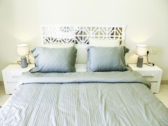 Room 3, Stylish Lagoon View Escape With Balcony, Taqah