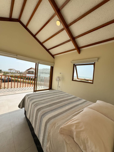 Room 4, Hop Oasis Hermosa Casa de Playa, Chincha