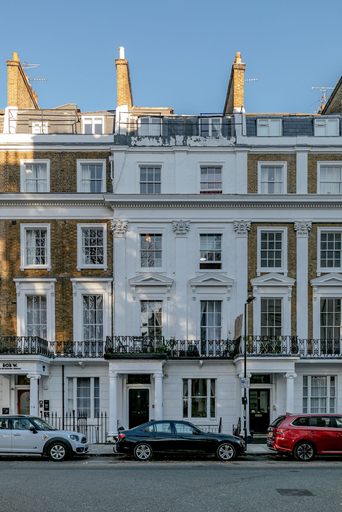 Exterior & Views 2, The Savers Hotel by PLI, London