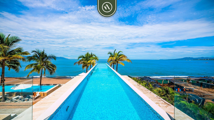 Room 2, Harbor 171 North Tower 804, Puerto Vallarta