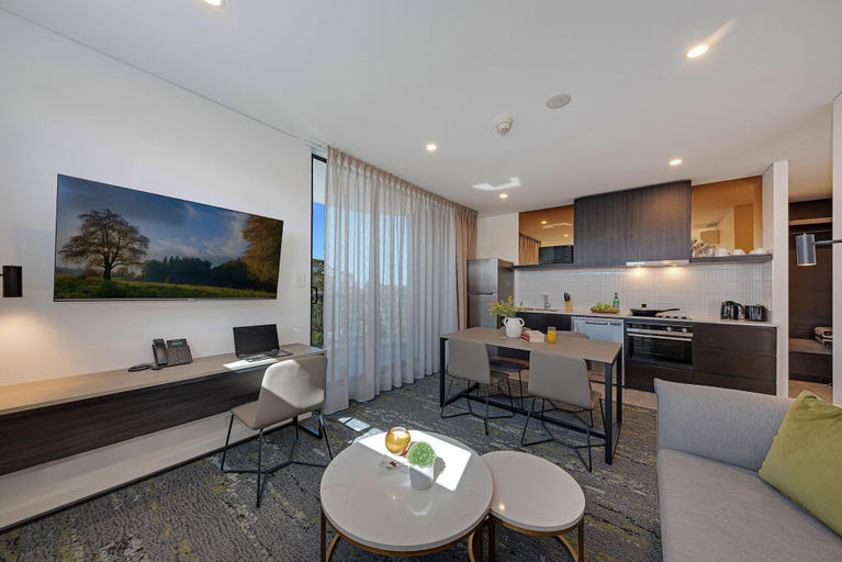 Others 5, Littomore Suites Kingswood, Penrith - East