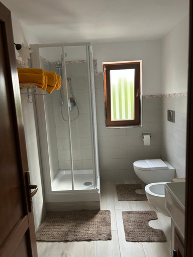 Bathroom 3, Hani i Leks Agroturizem, Lezhës