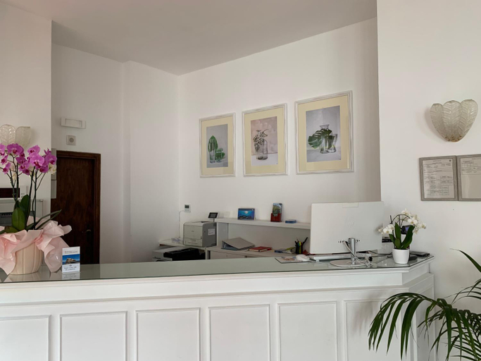 Public Area 2, Hotel Conte, Napoli