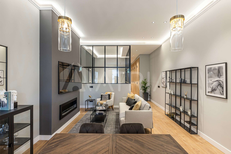Room 5, Flat 3 10m Walk to Bernab u Real Madrid Stadium, Madrid