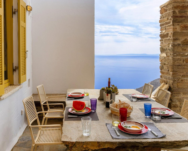 Room 4, Like Home Isternia, South Aegean
