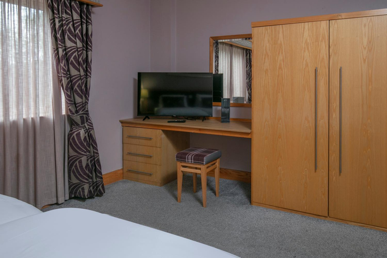 Bedroom 3, Best Western Premier Suites Hotel & Spa Liverpool-Knowsley, Knowsley