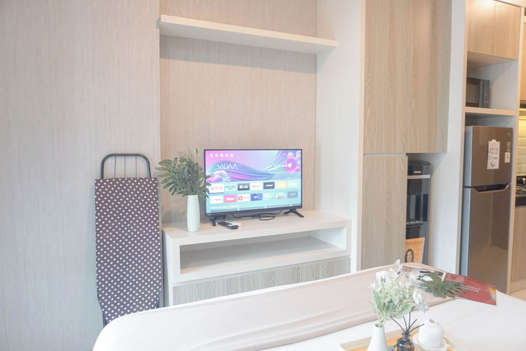 Bedroom 4, Cozy and Minimalist Studio Room at Ciputra World 2 Apartment, Jakarta Selatan