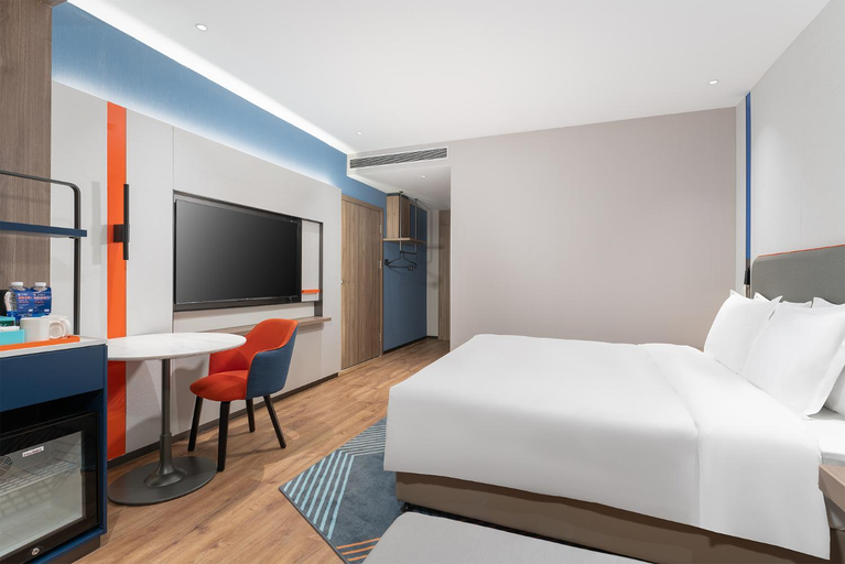 Bedroom 22