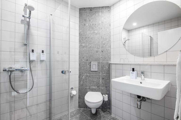 Bathroom 4, Scandic Roskilde Park, Roskilde