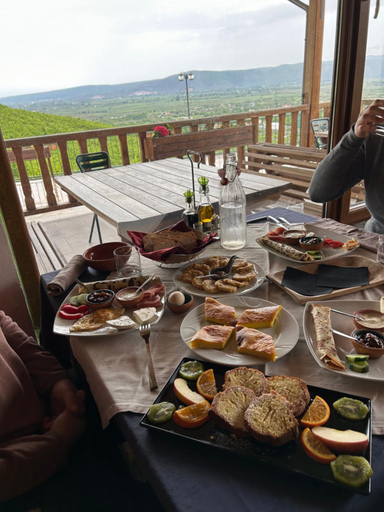 Food & Drinks 5, Hani i Leks Agroturizem, Lezhës