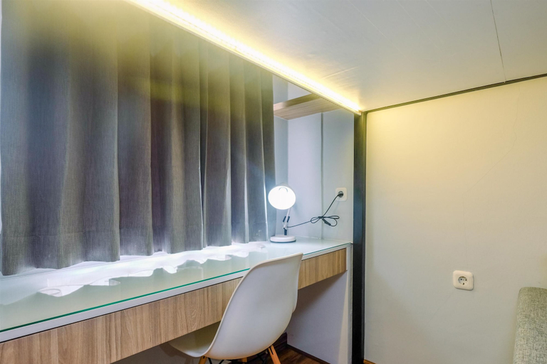 Bathroom 4, Enjoy and New Furnished Studio at Podomoro Golf View Apartment, Bogor