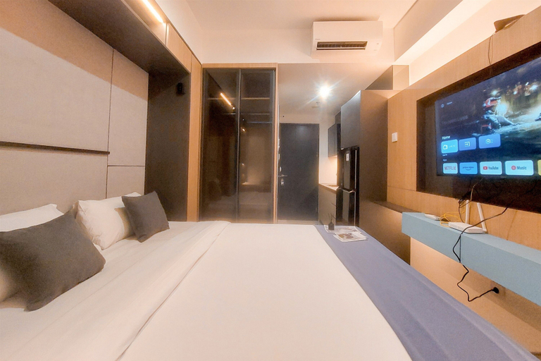Bedroom 4, Cozy and New Studio at Collins Boulevard Apartment, Tangerang