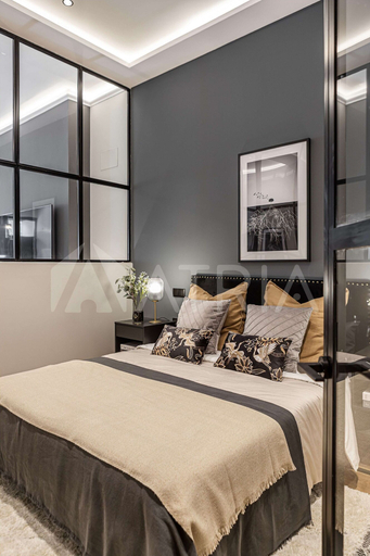 Room 4, Flat 1 10m Walk to Bernab u Real Madrid Stadium, Madrid