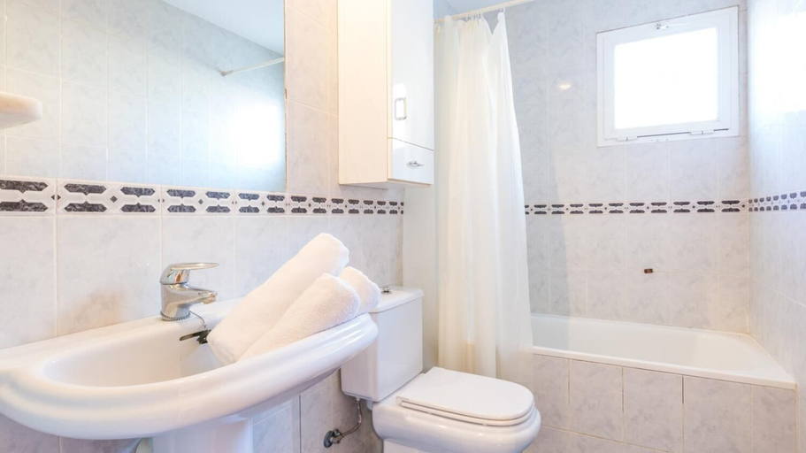 Room 3, Marsol Pl in Llafranc, Girona