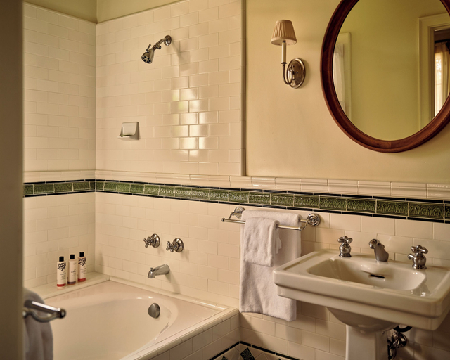 Bathroom 4, The Willows Palm Springs, Riverside