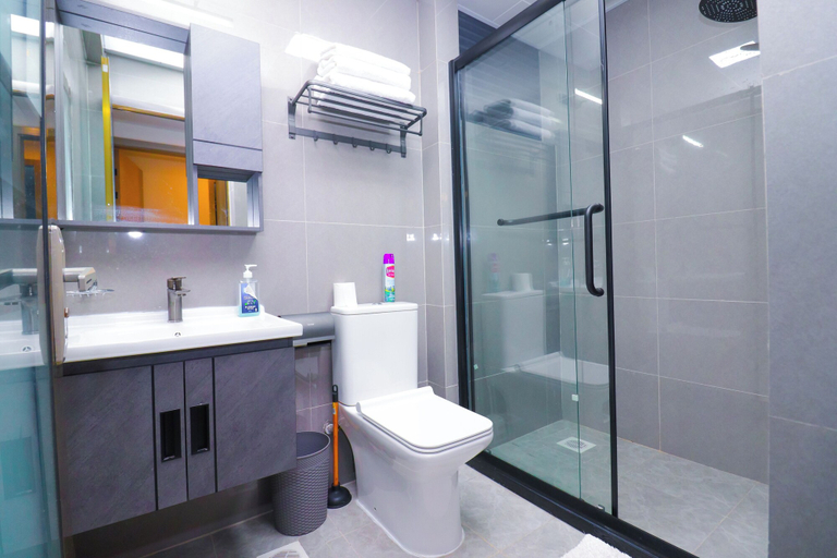 Bathroom 4, Riverside Retreat - Nairobi Apartment, Dagoretti North
