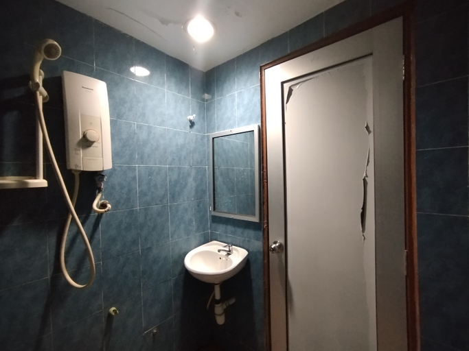 Bathroom 3, Sentosa Villa Hotel, Klang