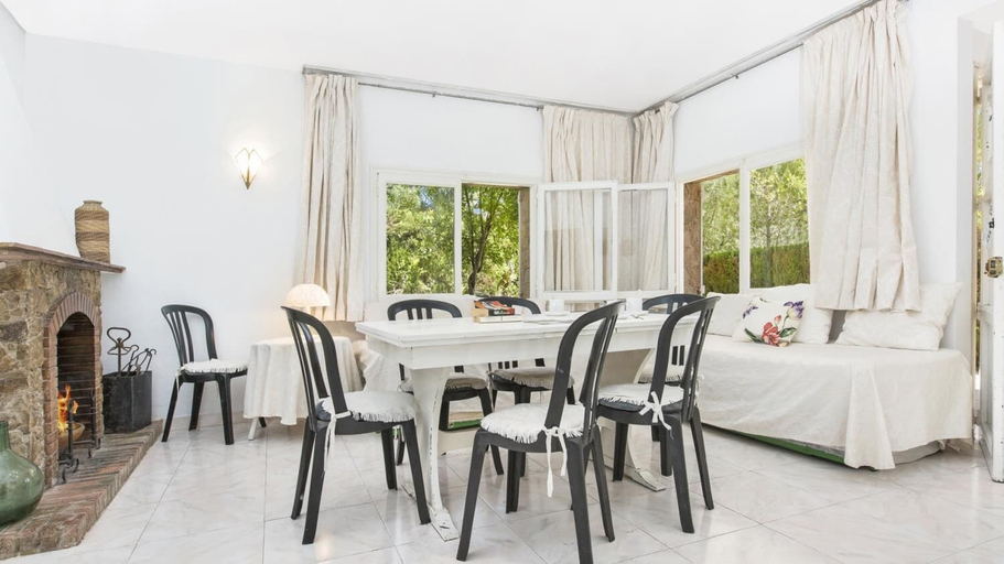 Room 5, Pandora Pl in Llafranc, Girona