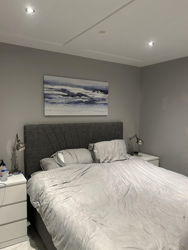 Room 2, Croke Park, 3-beds ,1 Pullout bed , Sleeps 8, Dublin