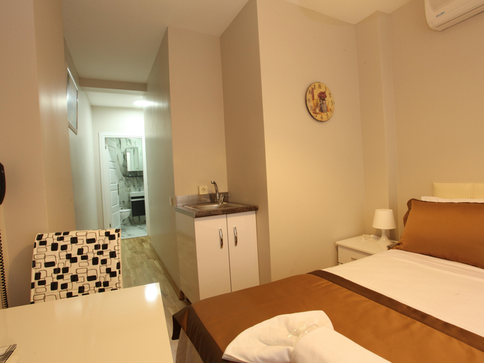 Bedroom 4, Taksim Cetinkaya Suite, Beyoğlu