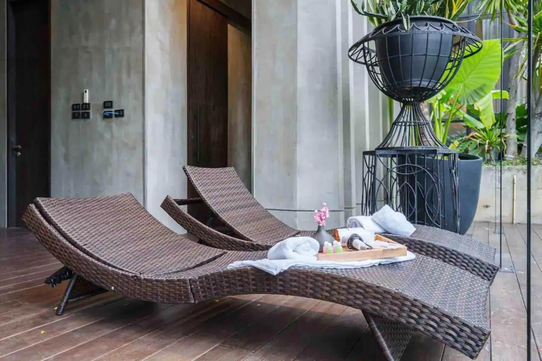 Property grounds 2, Luxury Pool Villa With Jacuzzi & Lift by Thonglor, Wattana