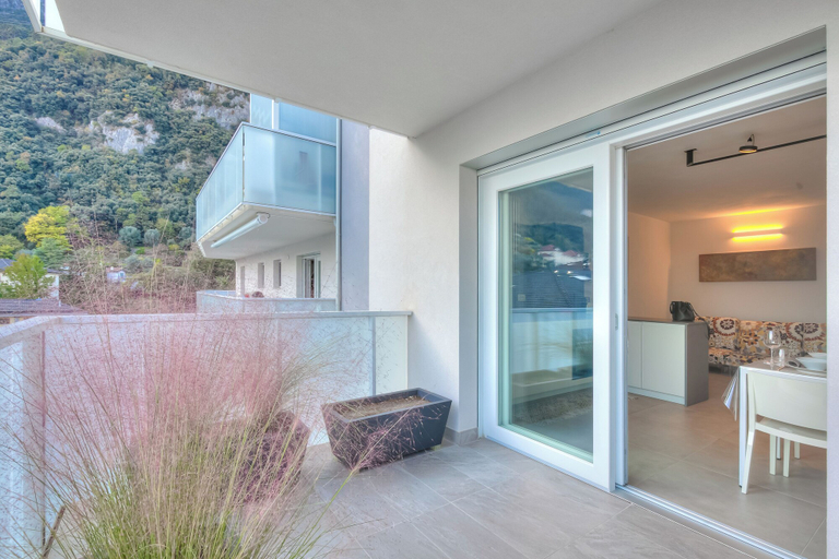 Property grounds 2, Residenza Al Lago, Trento