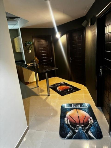 Others 4, For Female only amazing Master room with attached bathroom, Dubai