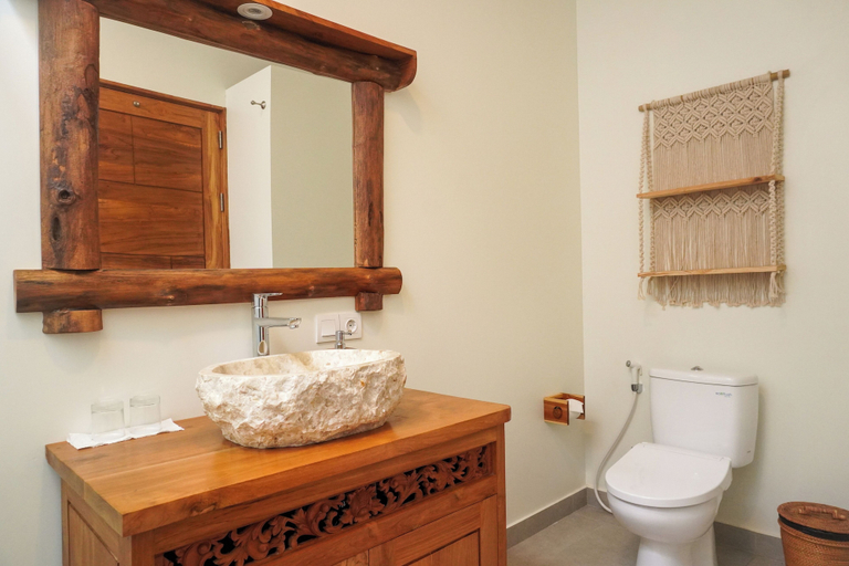 Bathroom 6