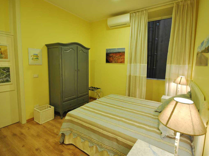 Bedroom 2, Domus Ripetta, Rome