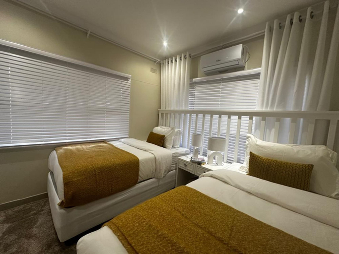Room 2, Stunning 2 bed With Pool - 2275, Harare