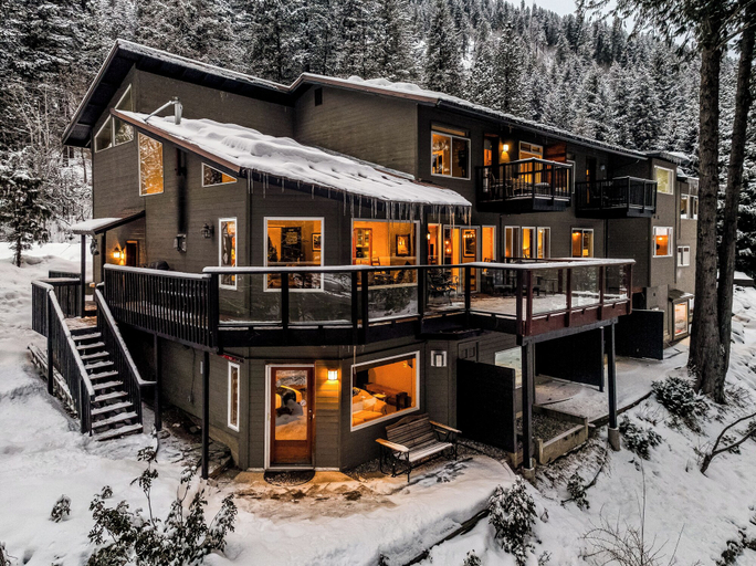 Exterior & Views 2, All Seasons River Inn, Chelan