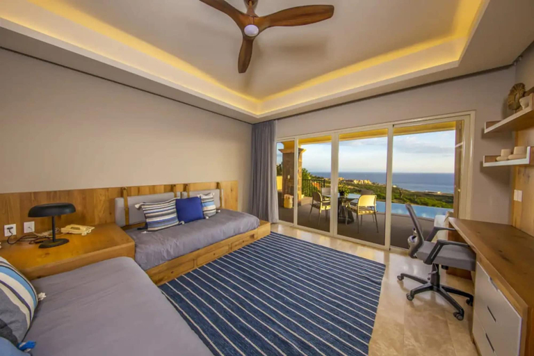 Room 3, 4BD Montecristo Villa Quivira Ocean Views Resort, La Paz