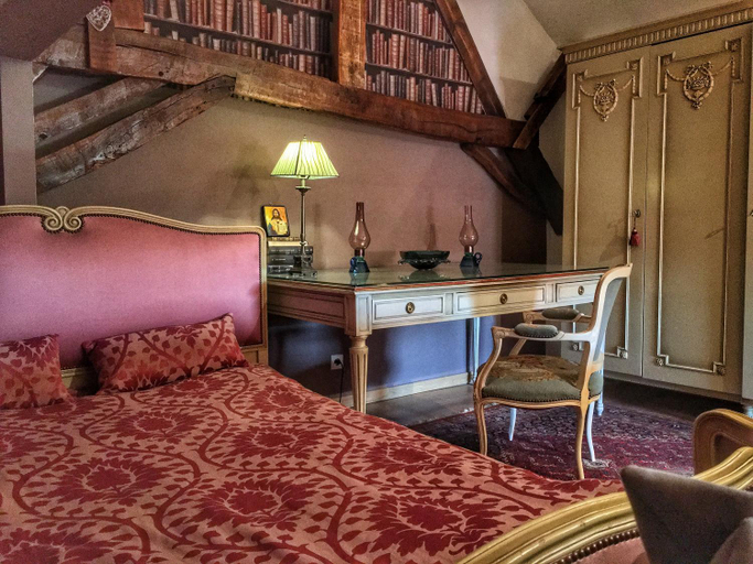 Bedroom 5