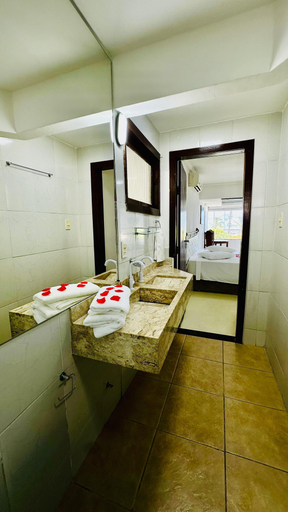 Bathroom 3, Pousada Porto da Barra Praia, Porto Seguro
