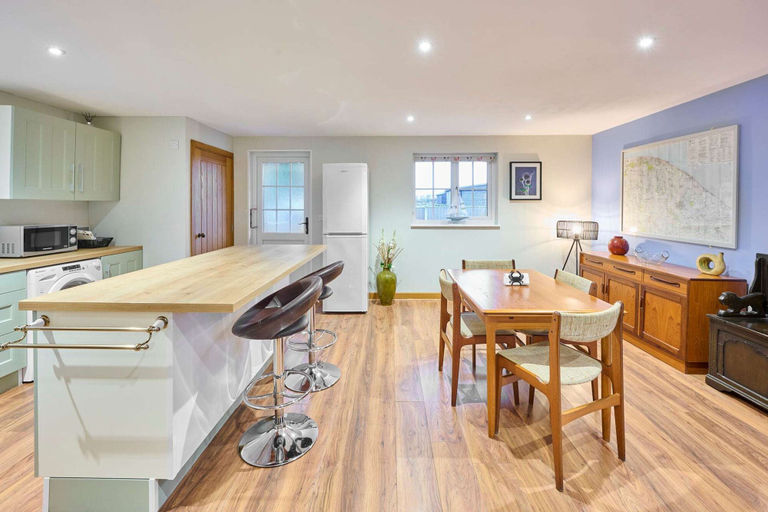 Room 4, Host Stay Dovecote View, Norfolk