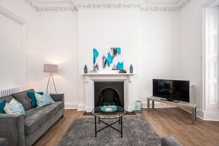 Room 4, The Montague, Durham