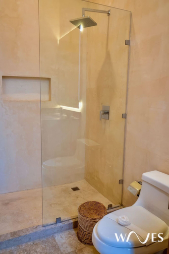 Bathroom 5, 2 Br Prime Location Amazing Rooftop Pool, Cozumel