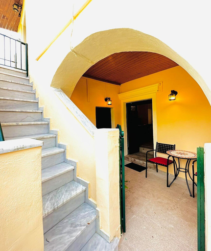 Room 5, Kansoneta-traditional Mansion in Gastouri Village, Ionian Islands