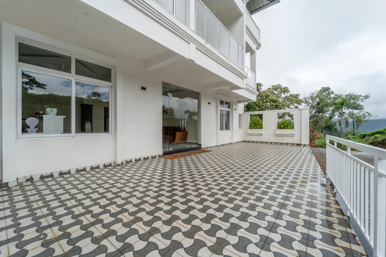 Exterior & Views 1, Treebo Windsong Resort Munnar, Tea Plantation View, Idukki