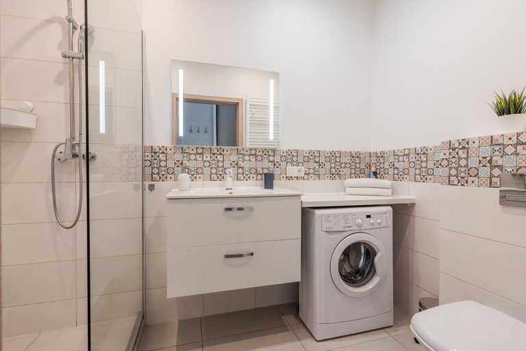 Bathroom 4, Grobla by Loft Apartments, Gdańsk City