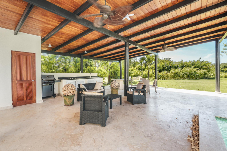 Room 3, 3BR Villa With Tropical Style BBQ Private Pool, San Rafael del Yuma