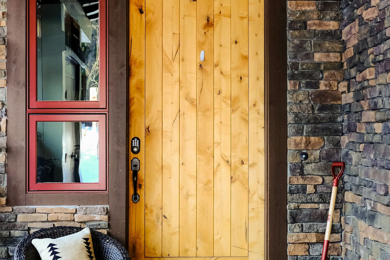 Room 5, Maple by Avantstay Modern Mountain Home w Cozy Fire Pit 15 Mins frm Northstar, Placer