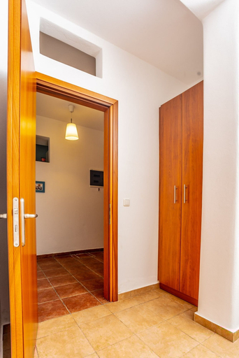 Room 5, Villa Ioanna for 10 - Allparos Villas, South Aegean